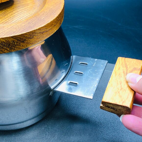 Midcentury Imperial International Japan Stainless Steel Wooden Lid Fondue Pot - Picture 10 of 10